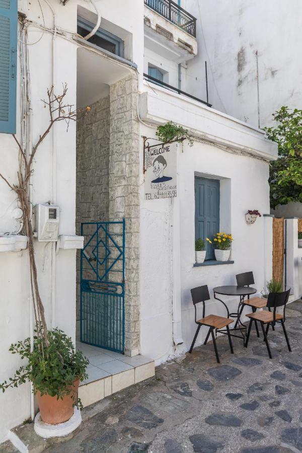 Yiayia'S Guesthouse Skopelos Town Exterior photo